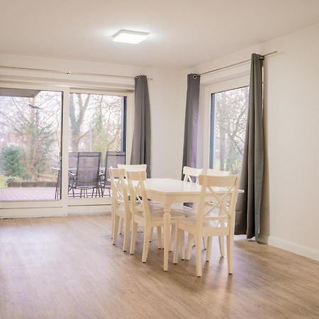 Appartementhaus Brunsholm Esgrus Bagian luar foto
